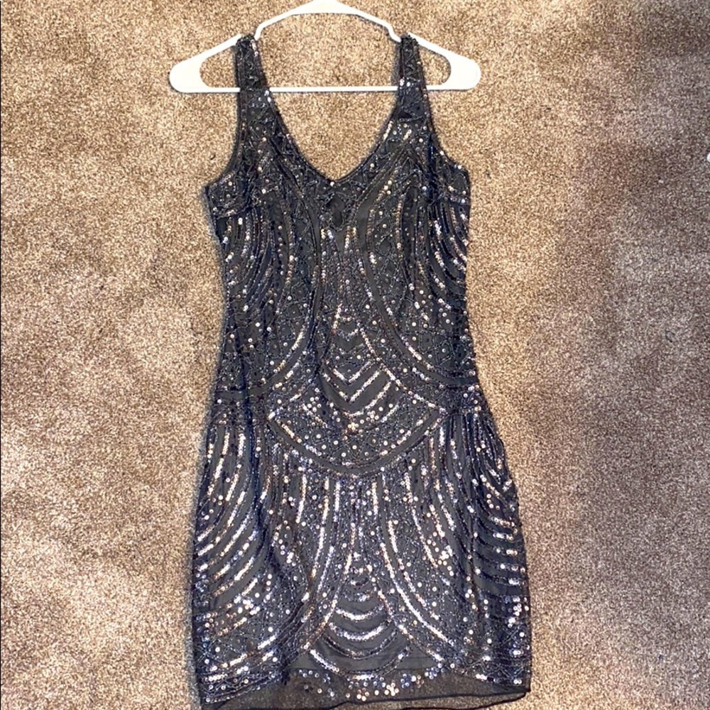 Verty Grey Dress w/ Silver Sequins